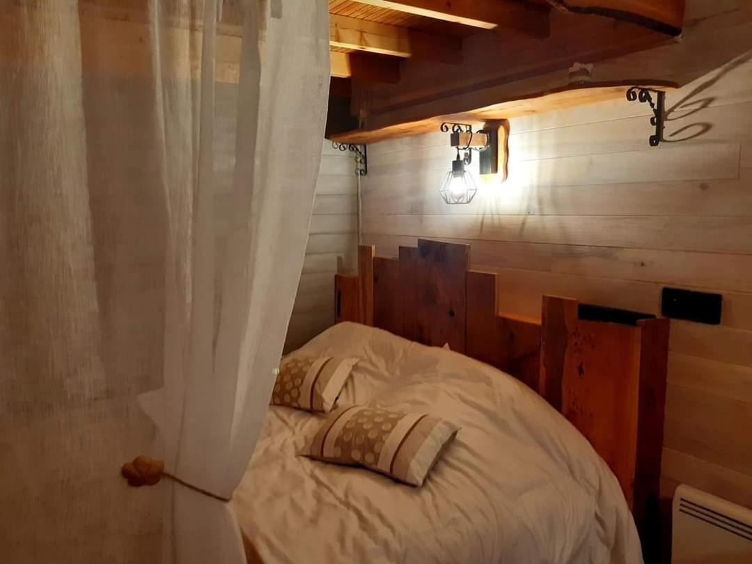 Гостевой дом Tiny House Saint-Vallier  Экстерьер фото