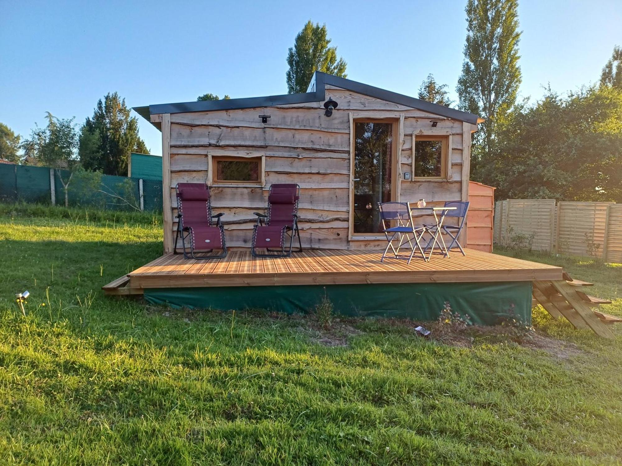Гостевой дом Tiny House Saint-Vallier  Экстерьер фото